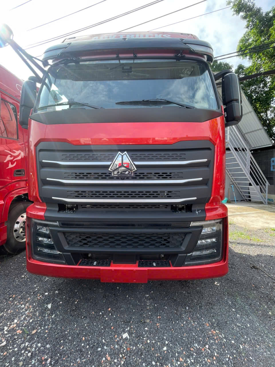 ĐẦU KÉO HOWO TH7 MAX 460 CẦU LÁP